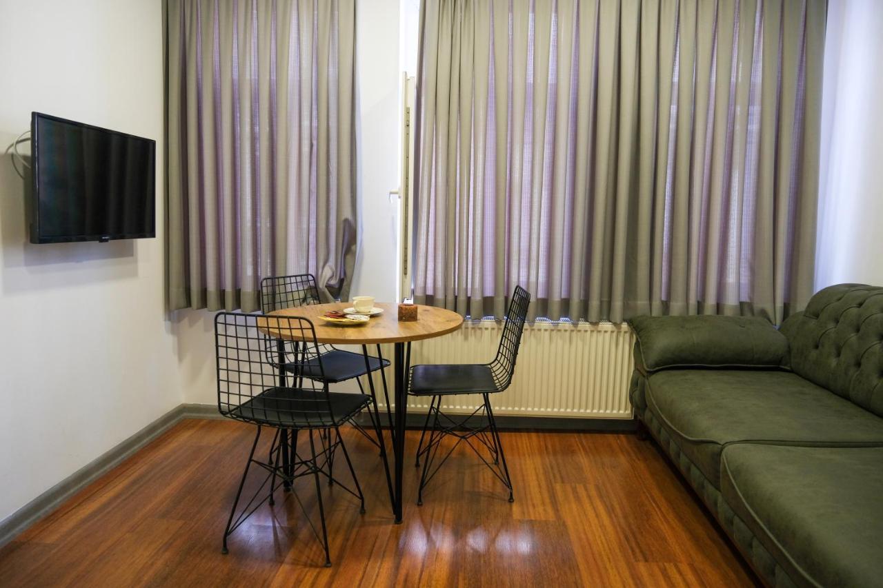 Taksim Neo Pera Suites Istanbul Exterior photo