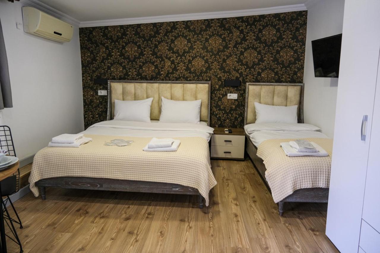 Taksim Neo Pera Suites Istanbul Exterior photo