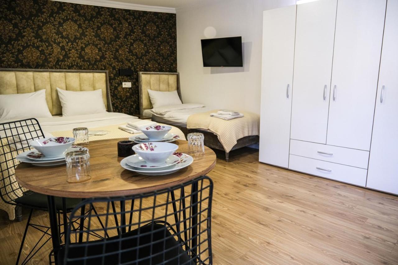 Taksim Neo Pera Suites Istanbul Exterior photo